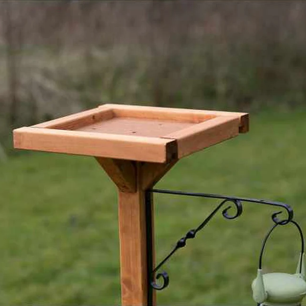 Riverside Woodcraft Bird Table Feeding Station